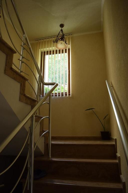 Guest Rooms Profirov Zlatograd Exterior foto