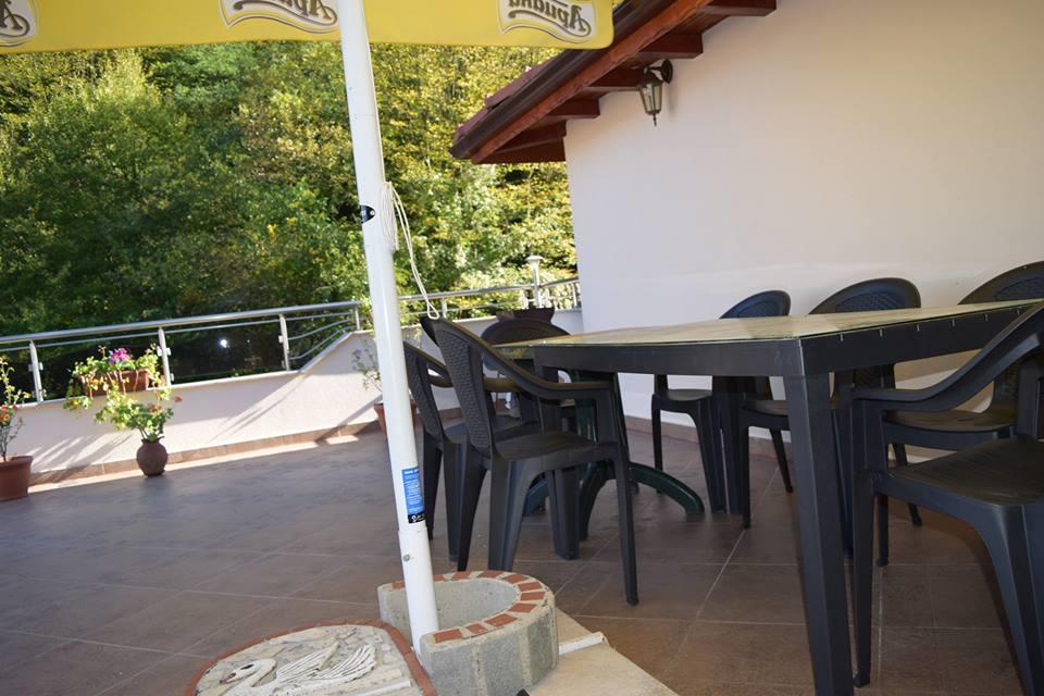 Guest Rooms Profirov Zlatograd Exterior foto
